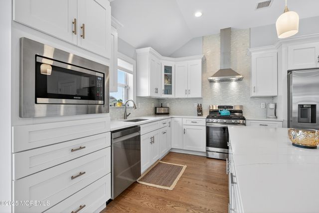 113 E Delaware Drive, Little Egg Harbor, NJ 08087
