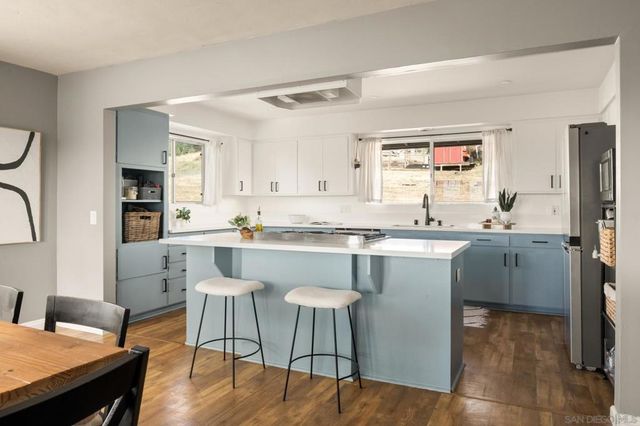 10889 San Gabriel Way, Valley Center, CA 92082