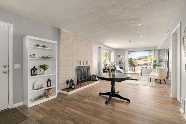 10889 San Gabriel Way, Valley Center, CA 92082
