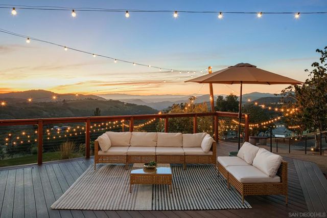 10889 San Gabriel Way, Valley Center, CA 92082