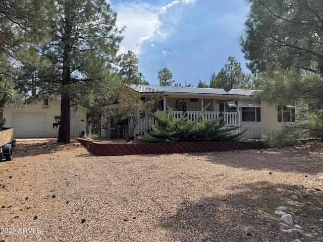 1979 Rustling Pines Drive, Overgaard, AZ 85933