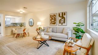 305 E Valencia Avenue R, Burbank, CA 91502