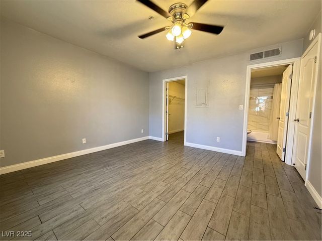 2121 Sealion Drive 106, Las Vegas, NV 89128