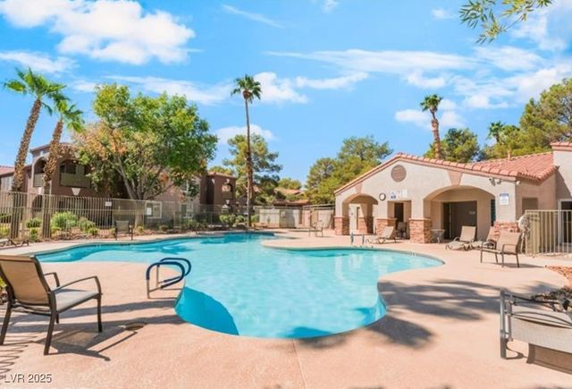 2121 Sealion Drive 106, Las Vegas, NV 89128