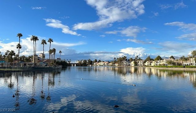 2121 Sealion Drive 106, Las Vegas, NV 89128