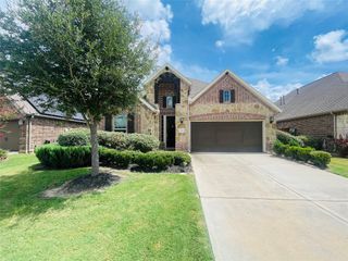 10611 Menelaws Trail, Richmond, TX 77407