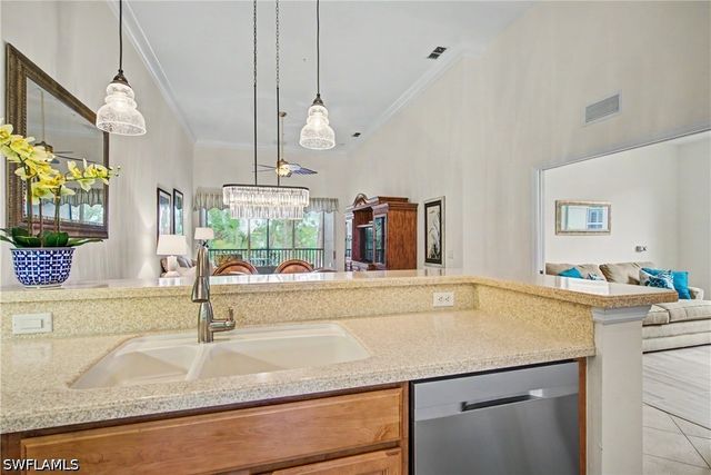 12080 Matera LN 204, Bonita Springs, FL 34135