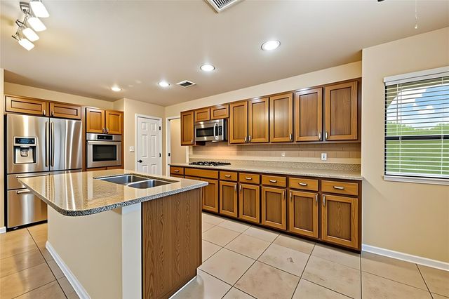 21201 Kiowa CV, Lago Vista, TX 78645