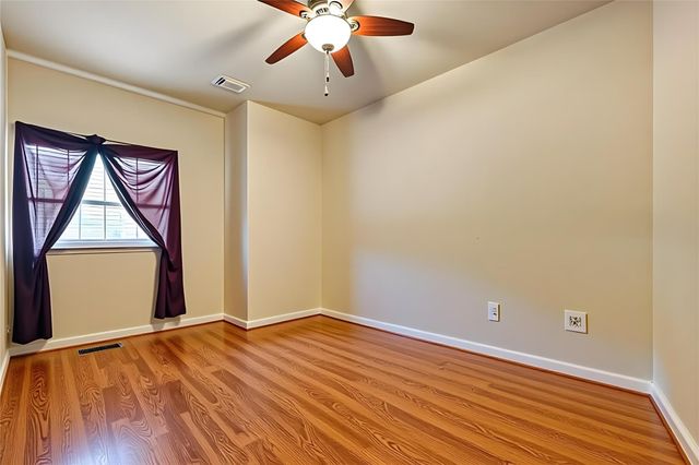 21201 Kiowa CV, Lago Vista, TX 78645