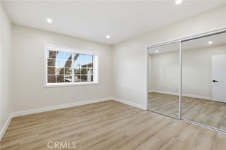 16025 Calahan St, North Hills (los Angeles), CA 91343