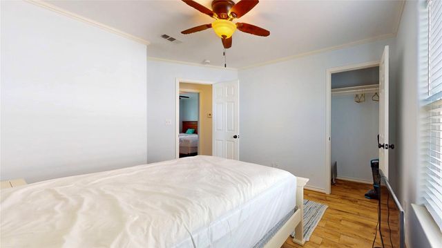 854 Palmetto Drive, Crystal Beach, TX 77650