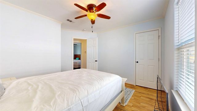 854 Palmetto Drive, Crystal Beach, TX 77650