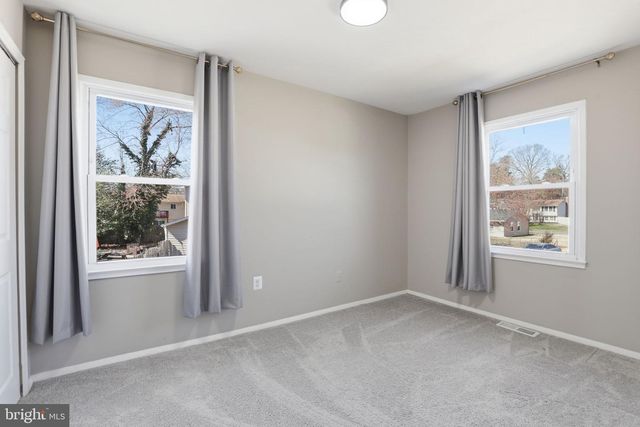 6 STRATFORD CT, Waldorf, MD 20602