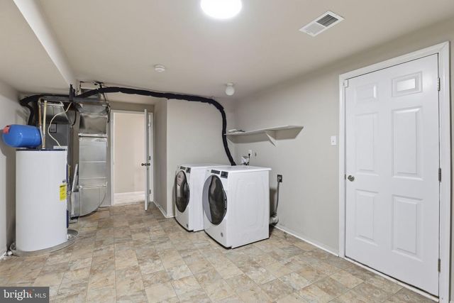6 STRATFORD CT, Waldorf, MD 20602