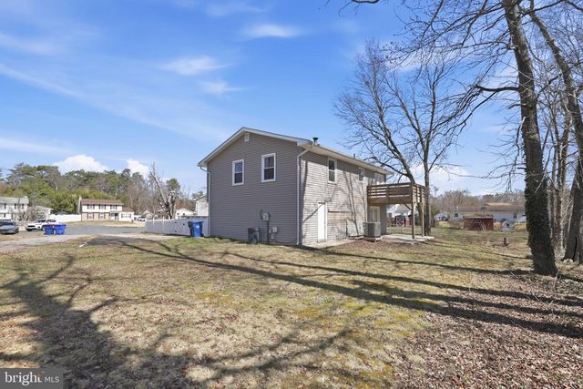 6 STRATFORD CT, Waldorf, MD 20602