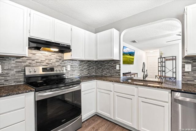 13354 Greenstone, San Antonio, TX 78249