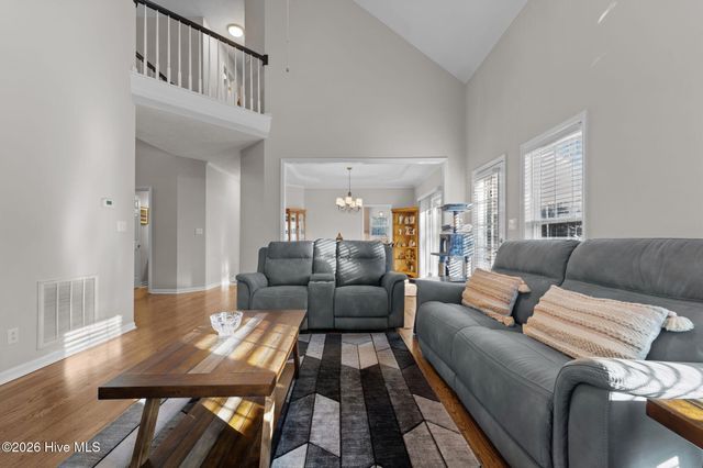 8 Carter Lane, Pinehurst, NC 28374