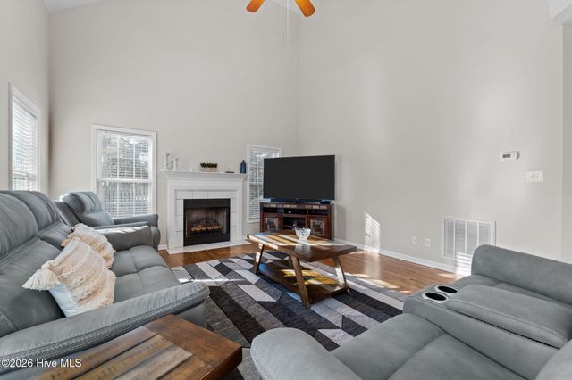 8 Carter Lane, Pinehurst, NC 28374