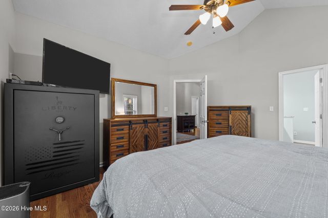 8 Carter Lane, Pinehurst, NC 28374