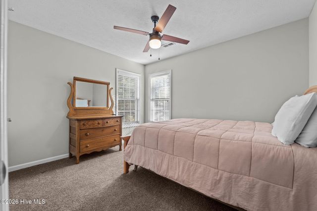 8 Carter Lane, Pinehurst, NC 28374