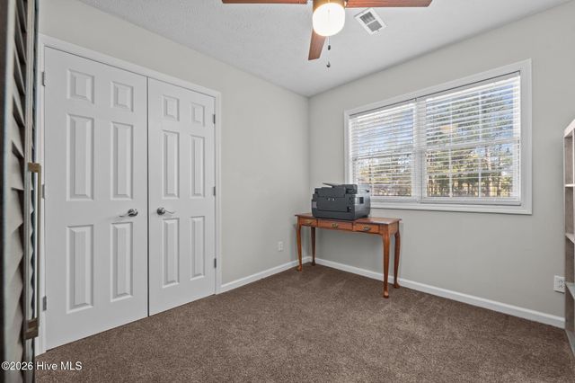 8 Carter Lane, Pinehurst, NC 28374