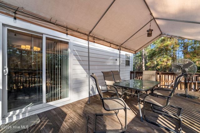 8 Carter Lane, Pinehurst, NC 28374