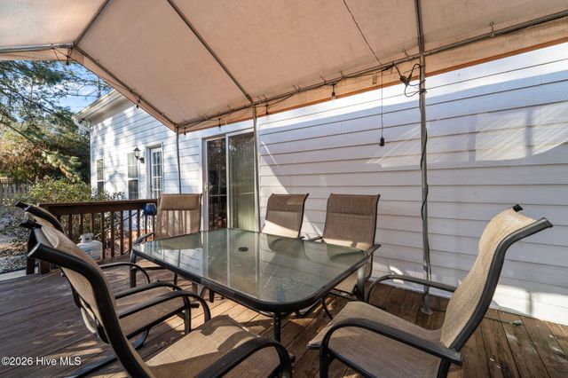 8 Carter Lane, Pinehurst, NC 28374