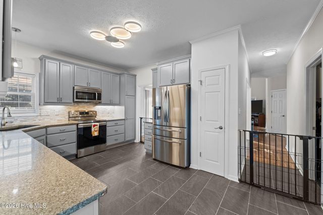 8 Carter Lane, Pinehurst, NC 28374