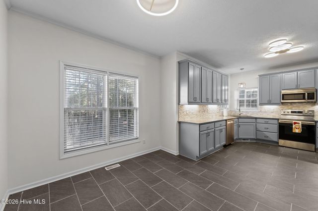 8 Carter Lane, Pinehurst, NC 28374