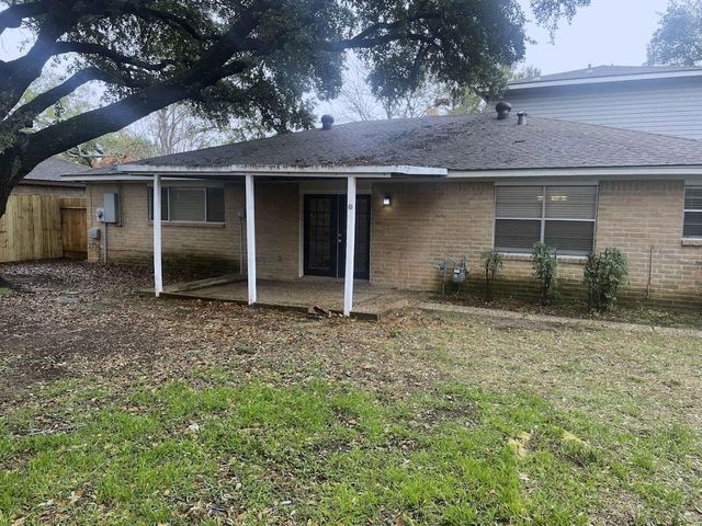 4806 Lost Oak Drive, Spring, TX 77388