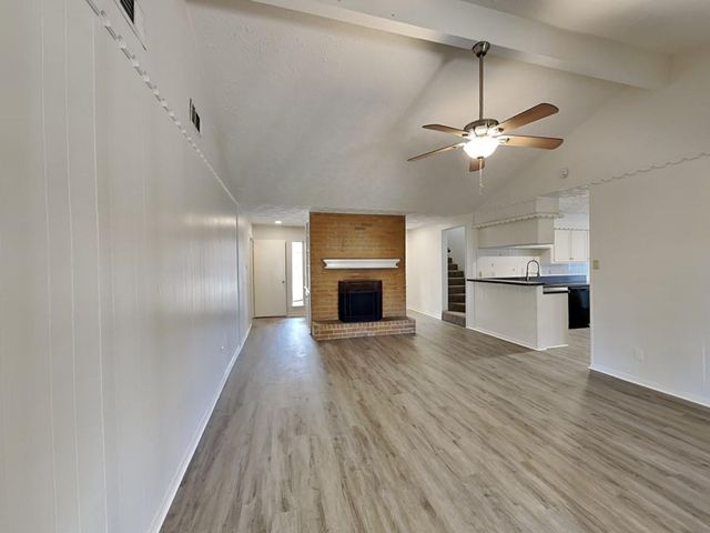 4806 Lost Oak Drive, Spring, TX 77388