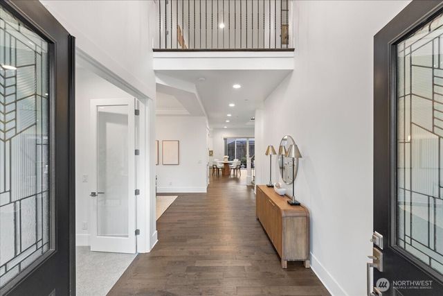 13707 NE 133rd Place, Kirkland, WA 98034