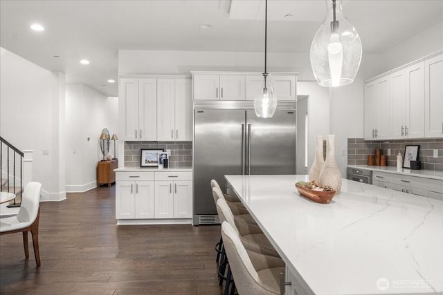 13707 NE 133rd Place, Kirkland, WA 98034