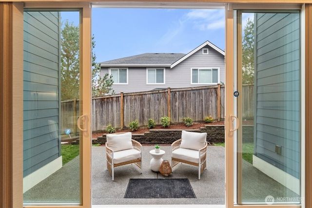 13707 NE 133rd Place, Kirkland, WA 98034