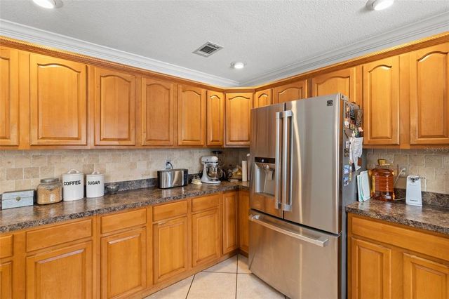 8329 BROKEN WILLOW LANE, Port Richey, FL 34668