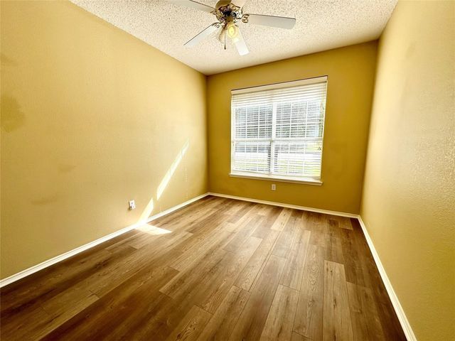 4009 Standridge Drive, The Colony, TX 75056