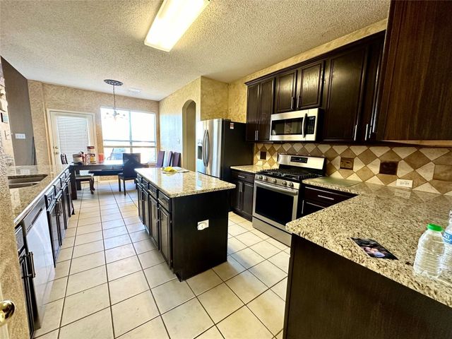 4009 Standridge Drive, The Colony, TX 75056