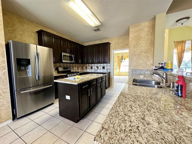 4009 Standridge Drive, The Colony, TX 75056