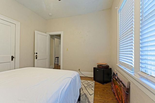310 Castro Street, Norman, OK 73069