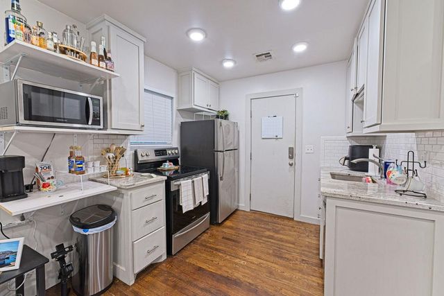310 Castro Street, Norman, OK 73069