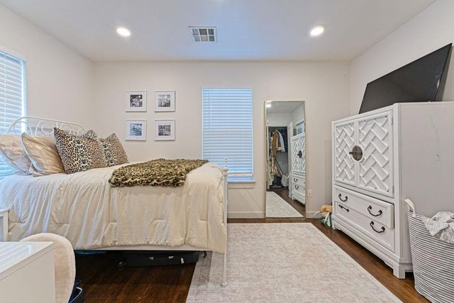 310 Castro Street, Norman, OK 73069