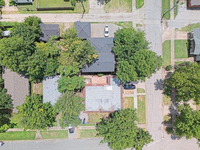 310 Castro Street, Norman, OK 73069