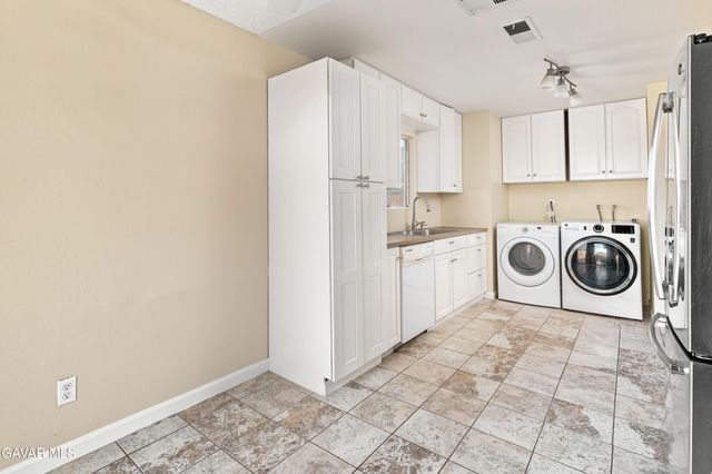 17837 Joshua Grove Avenue, Palmdale, CA 93591