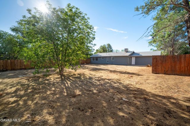 17837 Joshua Grove Avenue, Palmdale, CA 93591