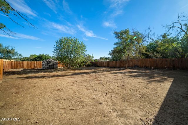 17837 Joshua Grove Avenue, Palmdale, CA 93591