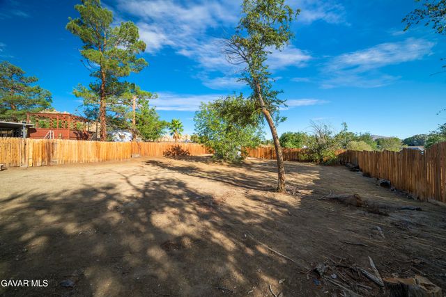 17837 Joshua Grove Avenue, Palmdale, CA 93591