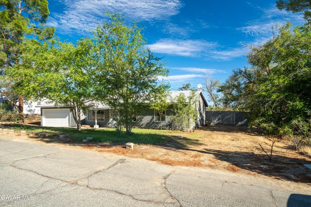 17837 Joshua Grove Avenue, Palmdale, CA 93591