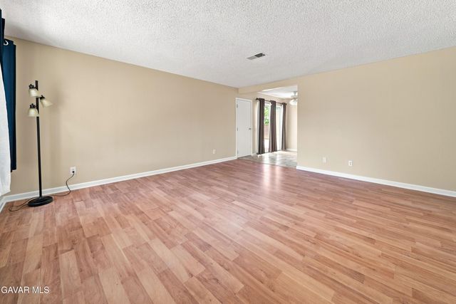 17837 Joshua Grove Avenue, Palmdale, CA 93591
