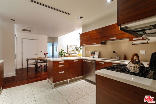 6735 Yucca Street 101, Los Angeles, CA 90028