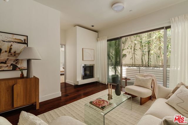 6735 Yucca Street 101, Los Angeles, CA 90028